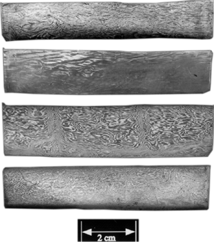 Príklady zbraní z damašskej ocele